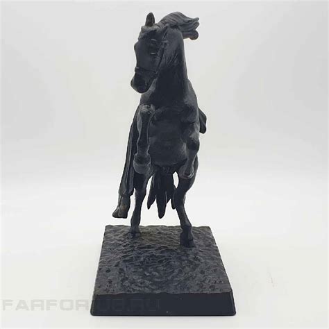 Чугунная скульптура, Конь в попоне, Клодт