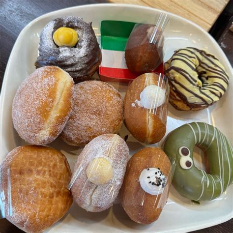 種類豊富な生ドーナツ専門店 | 千葉拠点！グルメヒッタースズローのB級グルメブログ