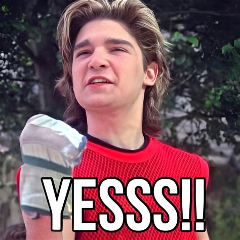 Cinema Archive - Splice (2009) Splice is a 2009 Canadian-French science