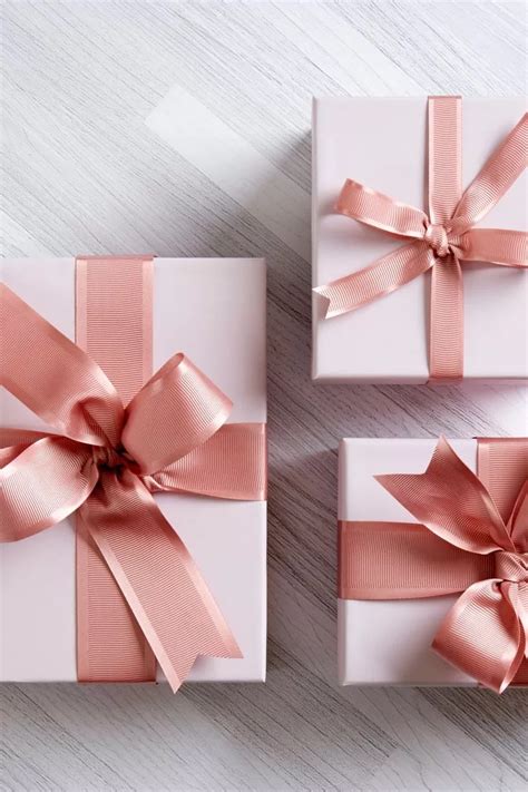 idea hadiah  perempuan mbride