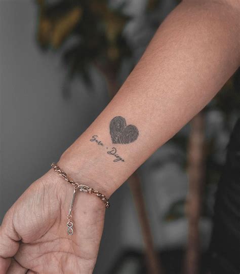 Tatuagem De Coração Pequeno - Tatuagem De Coracao Humano