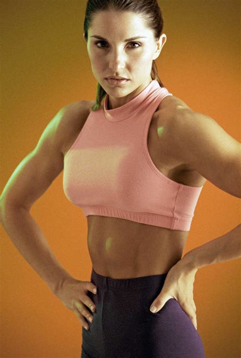how to tighten stomach skin