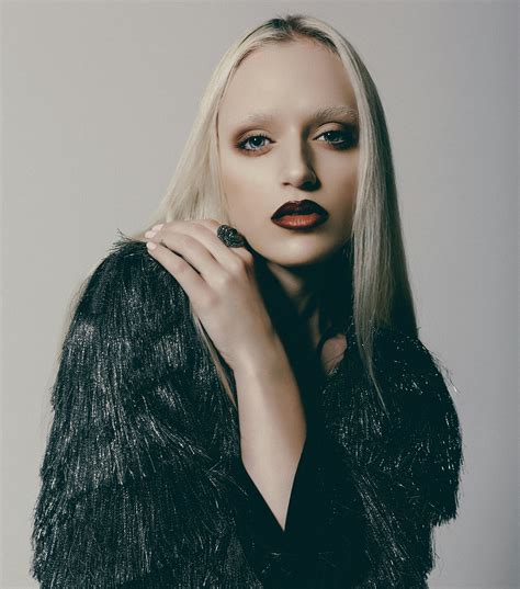 Photos+Of+Small+Breasted+Women Photos, Download The BEST Free Photos+Of