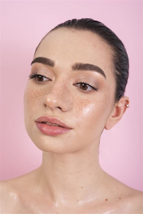 Use and Don't Use: Oily Skin – ELLE Egypt