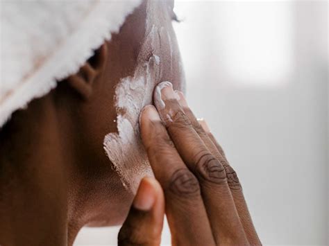 Niacinamide and Retinol Used Together: Benefits and Side Effects