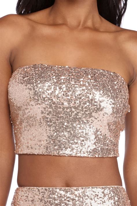 Chic Two-piece Evening Dress Oem Gold Sequin Two Piece Dress - Buy Sexy