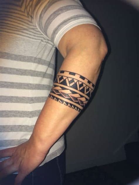 Tatuagem No Braço Masculino Tribal - Tatuagem De Banda Tribal No Braco