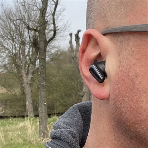 cheap earbuds  multipoint connection july