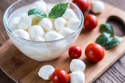 Bocconcini Cheese - Buy Bocconcini Balls | Fresco Cheese