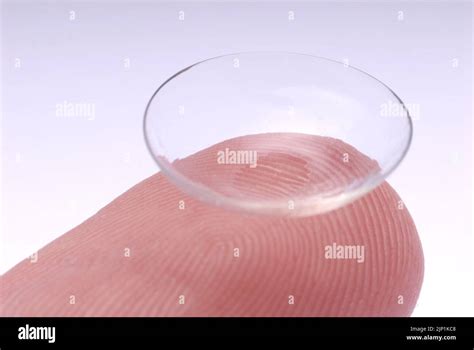 contact lens fingertip ophthalmology contact lenses fingertips