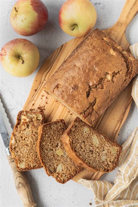 apple bread recipe baked bree