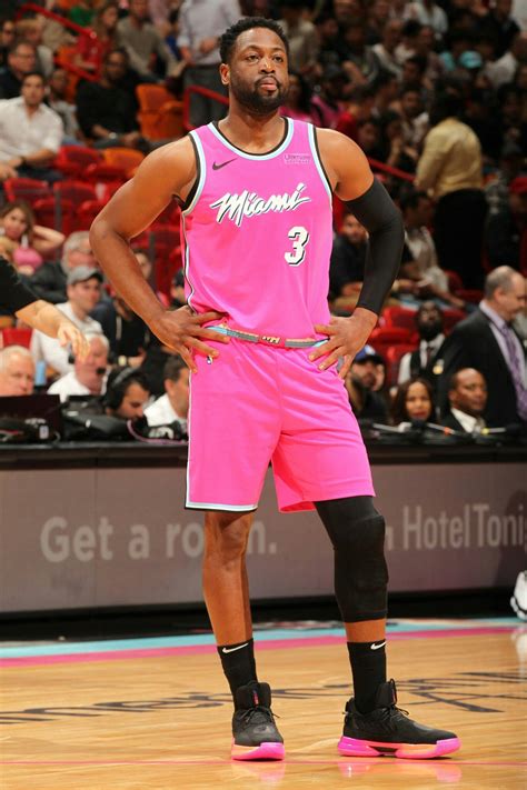 Pin by Jaker on NBA MIA | Miami heat basketball, Basketball game outfit