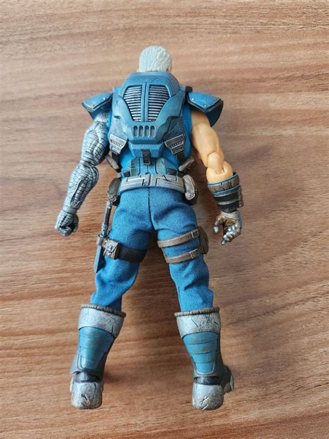 Mezco One:12 Cable, Hobbies & Toys, Toys & Games on Carousell