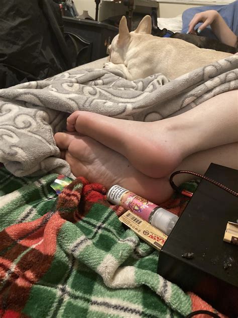 GF sleeping feet. | Scrolller