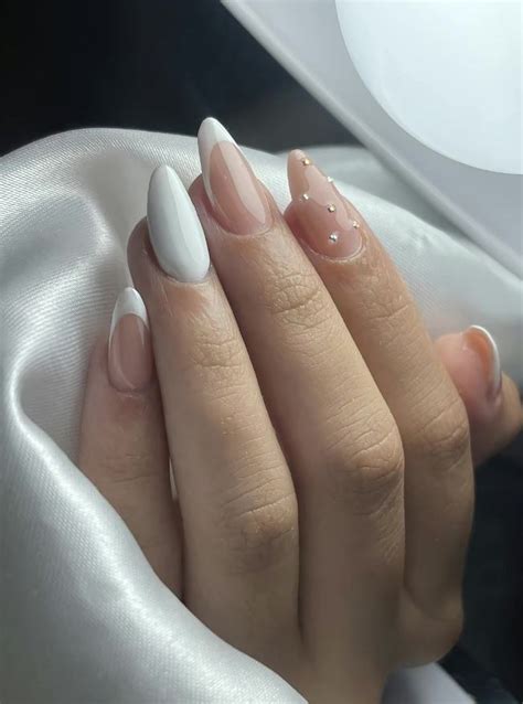 Inspiração Unha Branca - Unhas brancas decoradas: 83 inspirações para uma escolha atemporal e ...