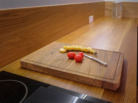 Столешница из мдф для кухни под дерево - фото