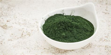 Spirulina: Health Benefits Of The Superfood Algae, Plus How To Eat It ...