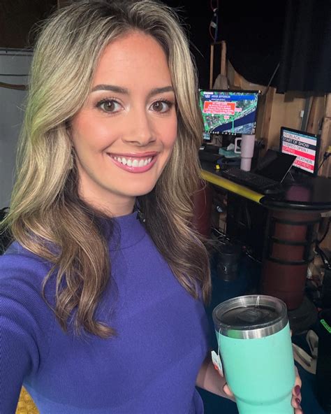 Ali Hoxie | It all started with a selfie 🤳 which turned into a photo