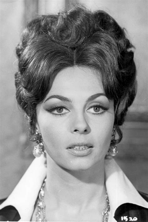 Michèle Mercier : sa biographie, filmographie, et quelques photos