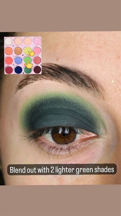 Holiday green eyes 🎄💚 | Christmas eye makeup, Eye makeup, Eye makeup by ...