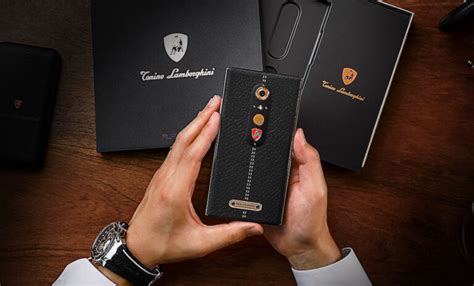 Lamborghini Unveils Absurdly Luxurious 'Alpha One' Android Phone