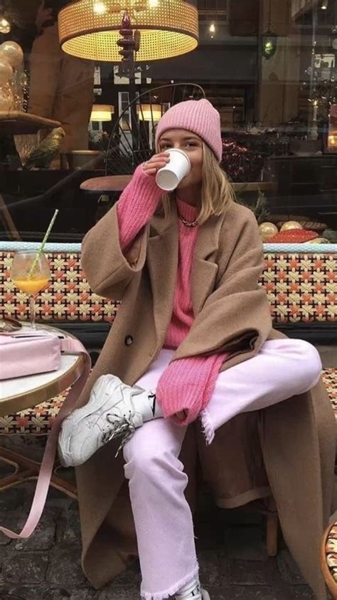 pink aesthetic, pink accent, fashion inspo, fashion trends, pop of ...