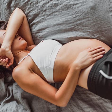 Pregnancy & Motherhood Advice | SELF