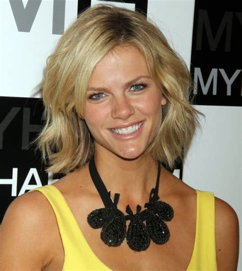 Brooklyn Decker Haircut Brooklyn Decker & Elizabeth Banks: 'What To