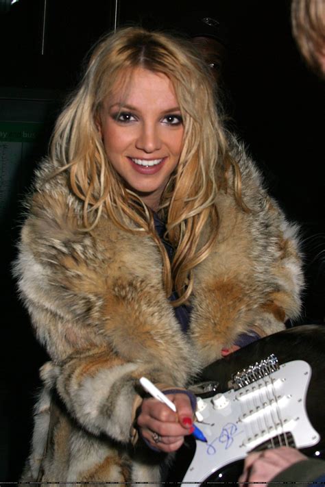 💗 (@glo55ie) / Twitter