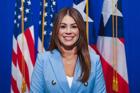 Senado aprueba el nombramiento de Valerie Rodríguez como secretaria del