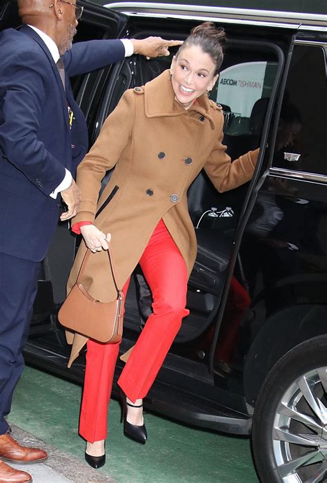 SUTTON FOSTER Arrives at Today Show in New York 02/27/2024 – HawtCelebs