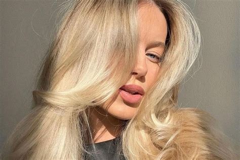 DEAVITA - old money blonde hair