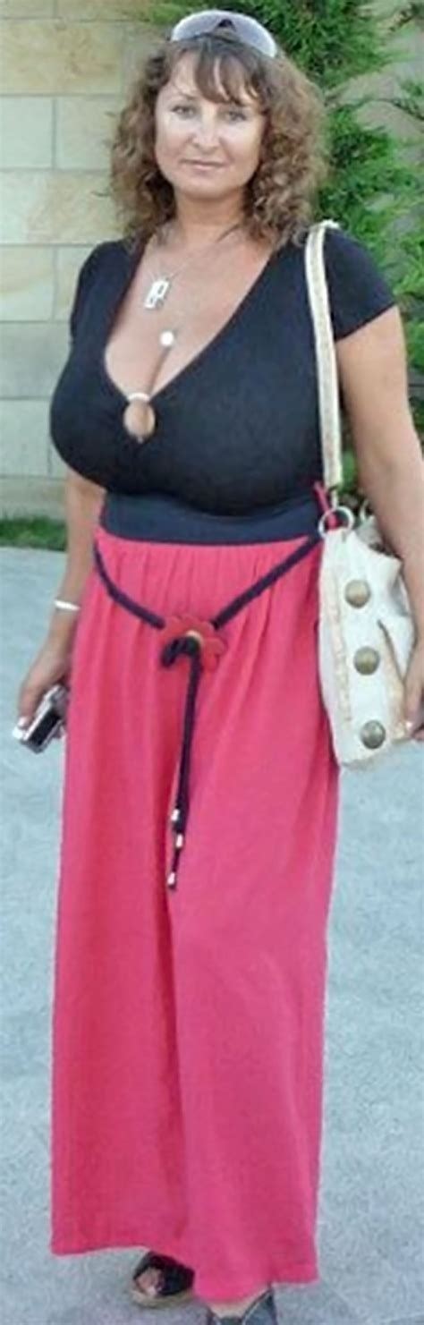Pinterest | Ladies tops fashion blouses, Curvy women fashion, Curvy woman