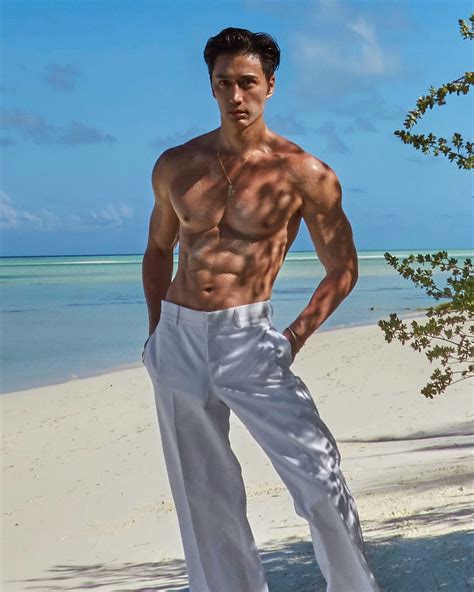 CHUANDO TAN 陈传多 | Happy May Day y’all :) 🏻 Interview in today’s