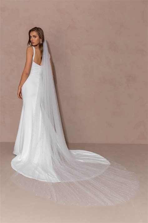 SYDNEY VEIL - LUV Bridal