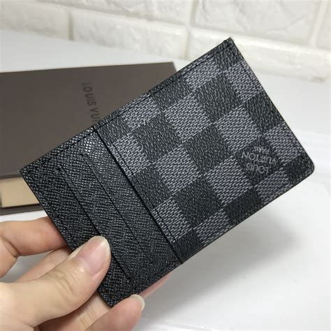 lv men card holder 1