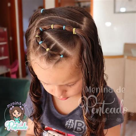 Penteados Infantil Simples Com Liguinhas - Penteado infantil fácil com liguinhas | Penteados infantis, Penteados ...
