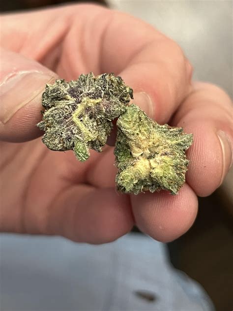 You can smoke one nug, which one you picking. : r/weed