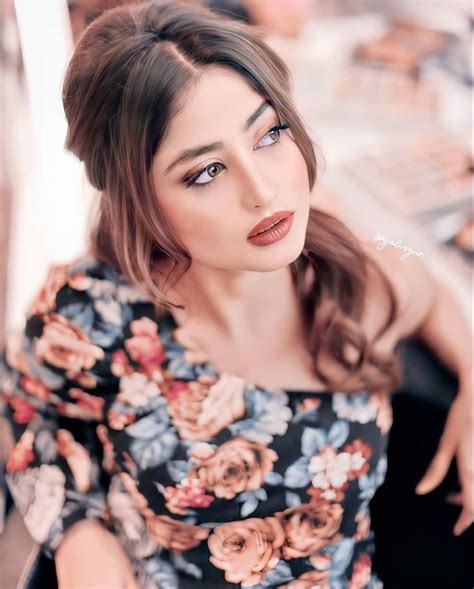 pin  nitasha  actress girl boss style prity girl girls dp stylish