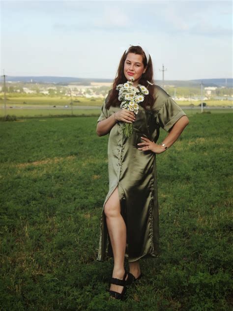 Nice miss Juliana, 42 yrs.old from Eastern Europe: If you are looking