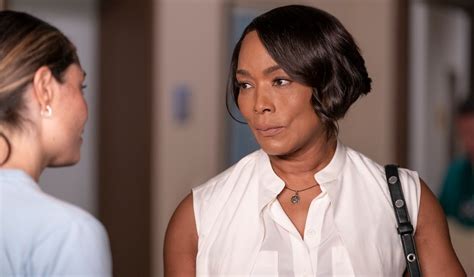 Does Athena Grant Die in 911? Is Angela Bassett Leaving?