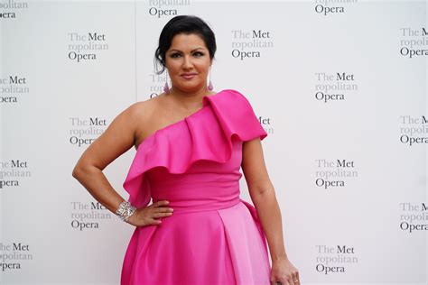 Anna Netrebko Singing