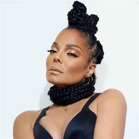 Fans are discussing Hubert Janet and the latest social media buzz 11
