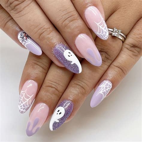 Halloween Nails and Design Trends