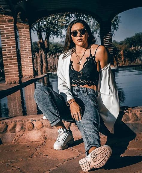Norma Palafox deslumbra en Instagram con un bikini amarillo