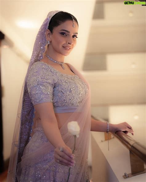 Actress Saba Qamar Zaman HD Photos and Wallpapers December 2024 | Gethu