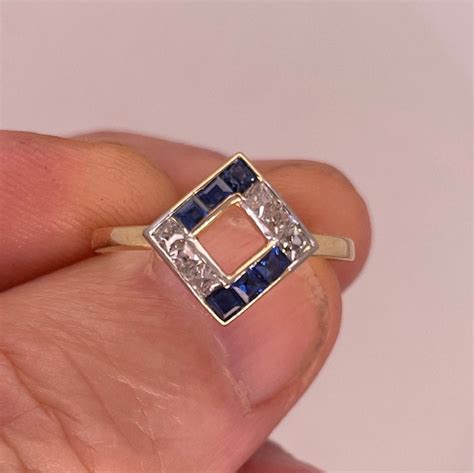 Antique Art Deco Sapphire Ring - Gem