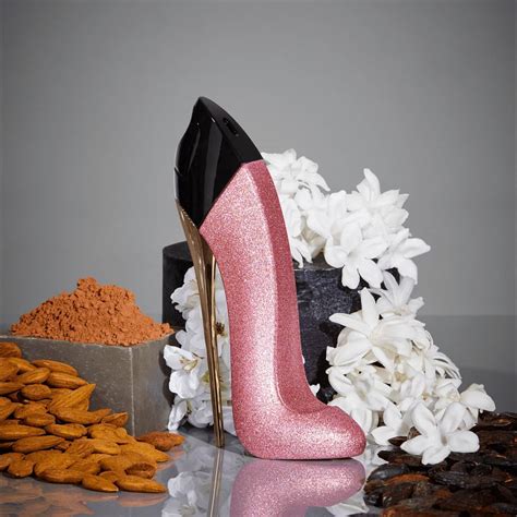 CAROLINA HERRERA: Good Girl Fantastic Pink | namperfume