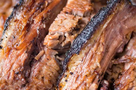 how long to smoke brisket at 250