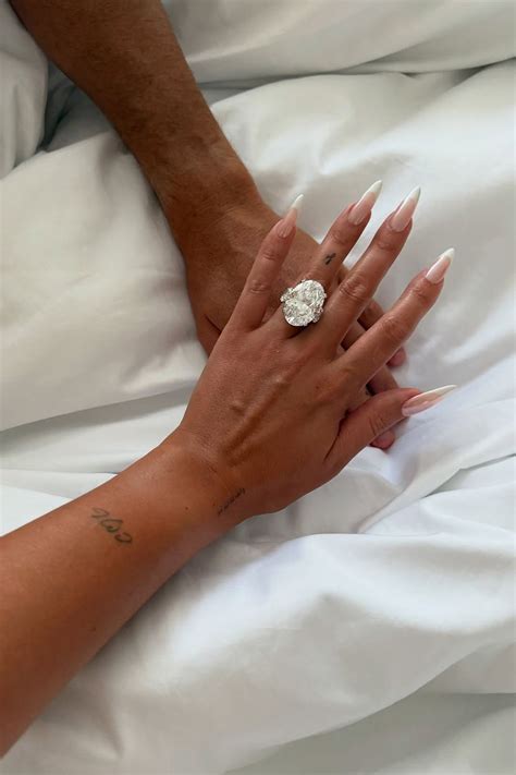 georgina rodriguezs engagement ring  cristiano ronaldo valued